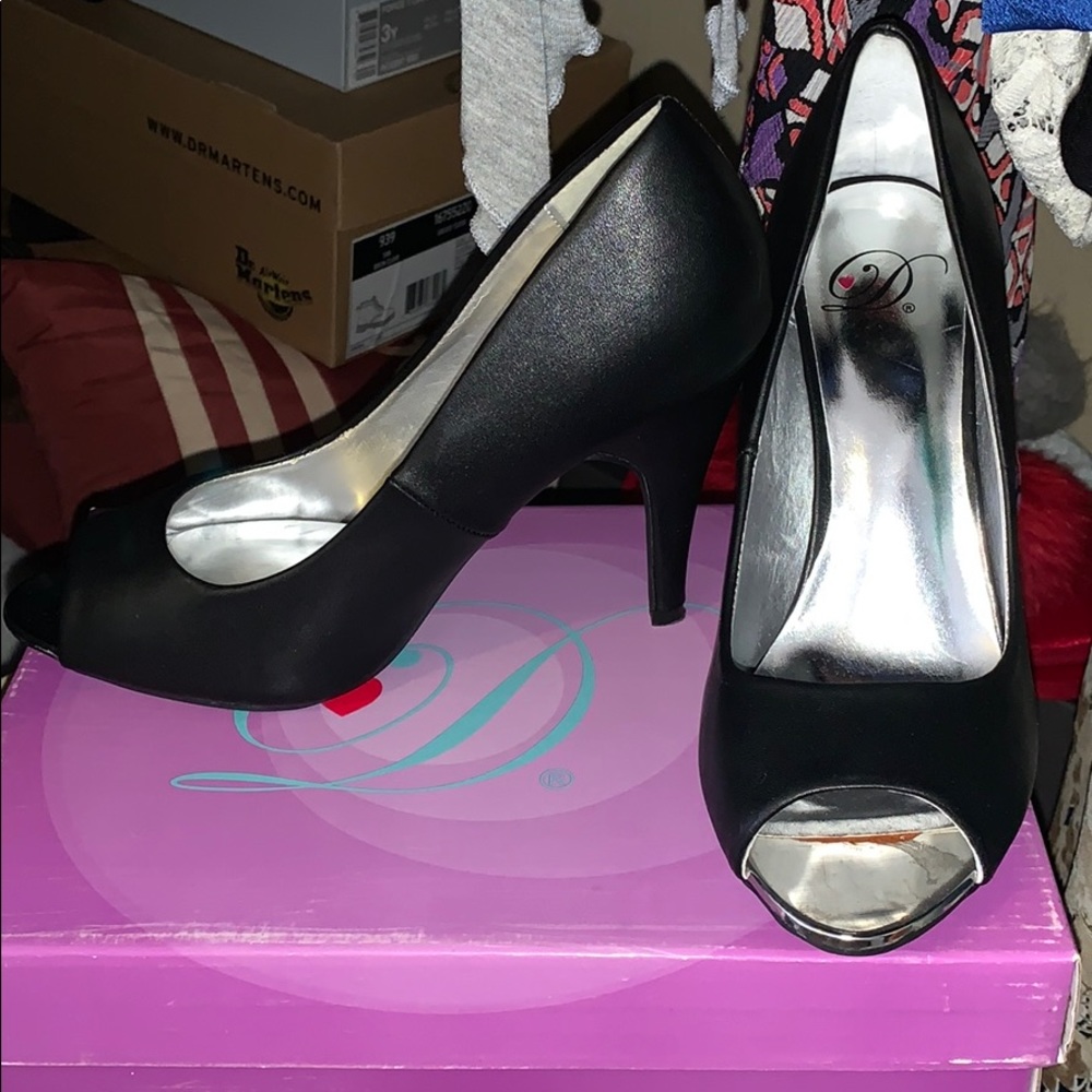 Black heels